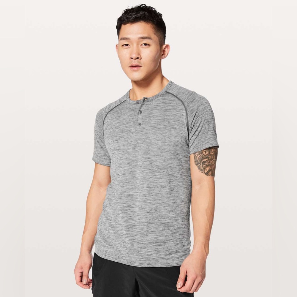 Lululemon Metal Vent Tech Short Sleeve Henley
Slate / White Shirt